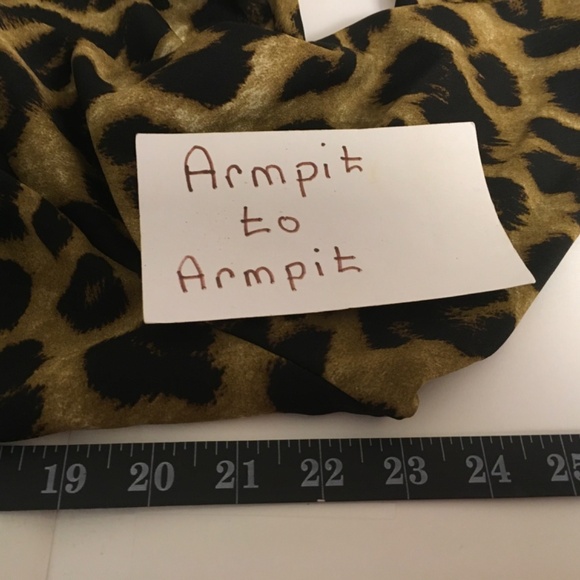 Saron women blouse tunic SZ XL brown & black animal print button down - Picture 6 of 8